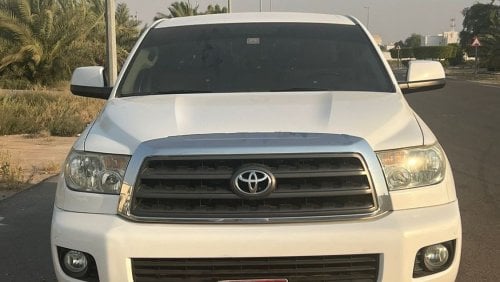 Toyota Sequoia VXR Toyota Sequoia Gulf in excellent condition Maintenance Agency Full Owner of First Ownership and