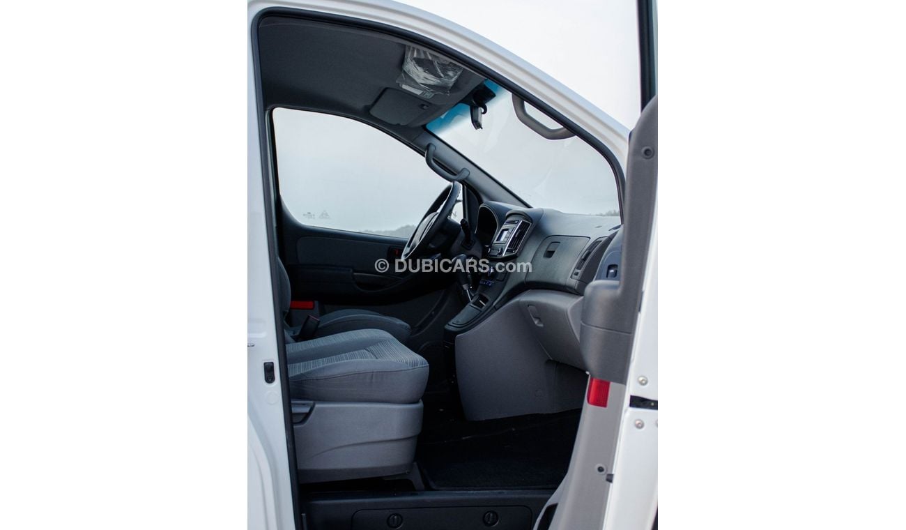 Hyundai H-1 2021 Hyundai H1 Mid (TQ), 4dr Van, 2.4L 4cyl Petrol, Automatic, Rear Wheel Drive