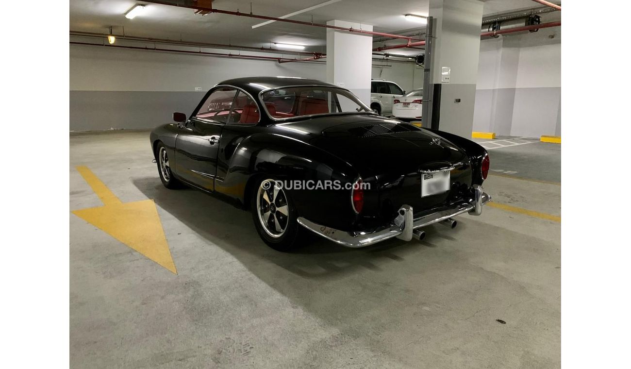 Volkswagen Karmann Ghia