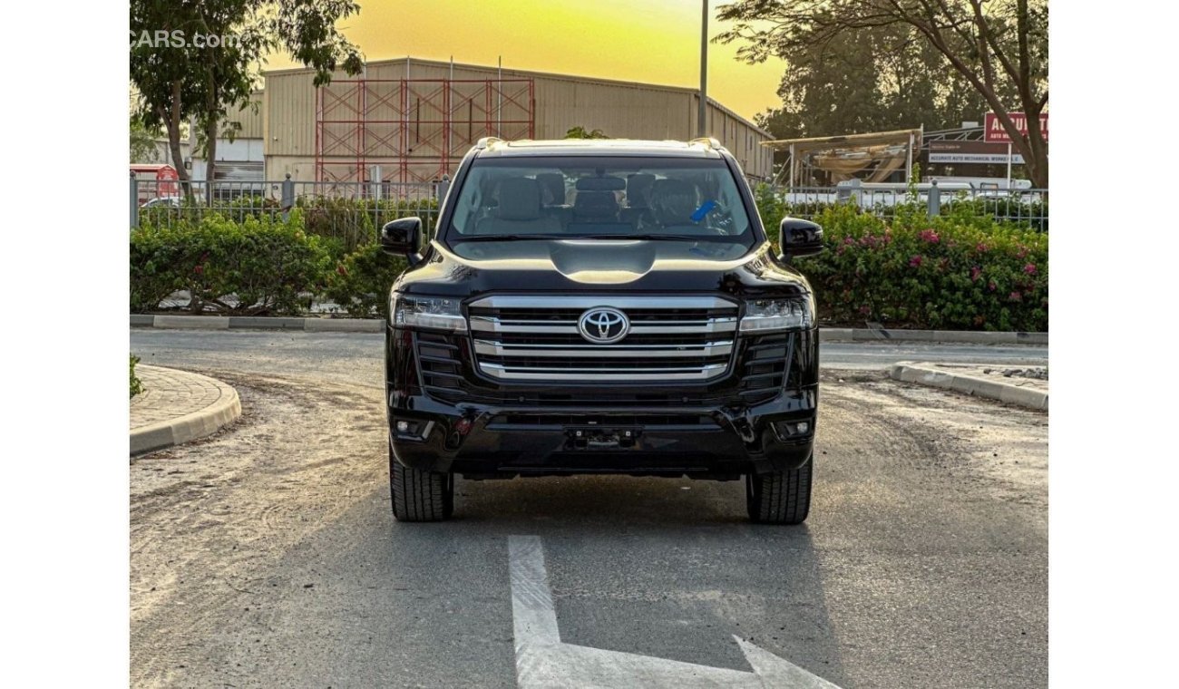 تويوتا لاند كروزر TOYOTA LAND CRUISER GXR 3.5L TT GCC SPEC EXPORT ONLY