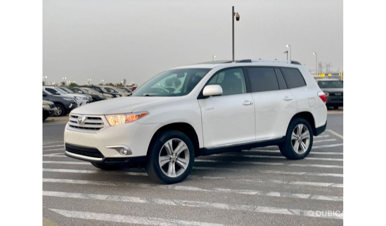 Toyota Highlander 2012 Toyota Highlander Limited Edition Full Option - Sunroof Push Start - 3.5L V6 AWD 4x4 - Full 7 S