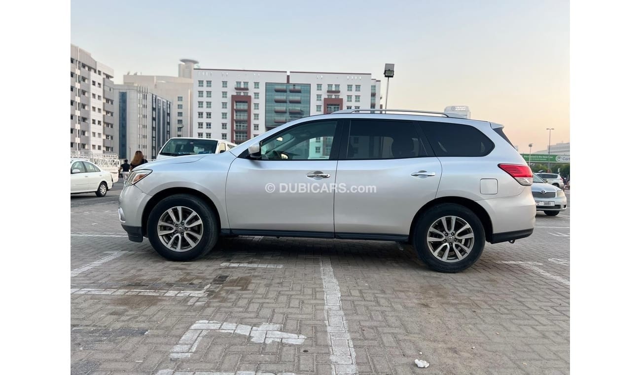 Nissan Pathfinder Platinum 3.5L