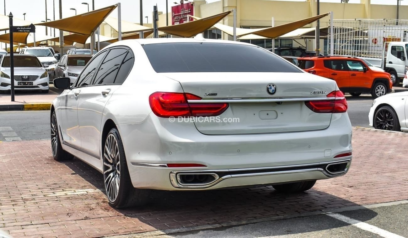 بي أم دبليو 750Li لاكجري بلس