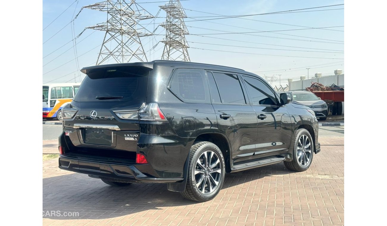 Lexus LX570 Signature Black Edition LEXUS LX570 BLACK EDITION 2021