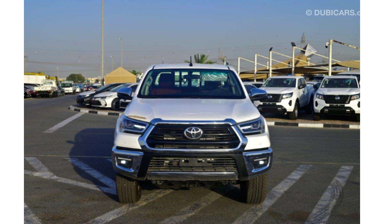 تويوتا هيلوكس Hilux Pickup 2.4L GLX DIESEL AT SR5 24MY