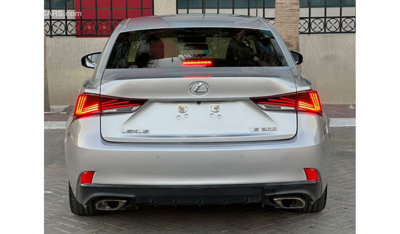 Lexus IS300 Platinum