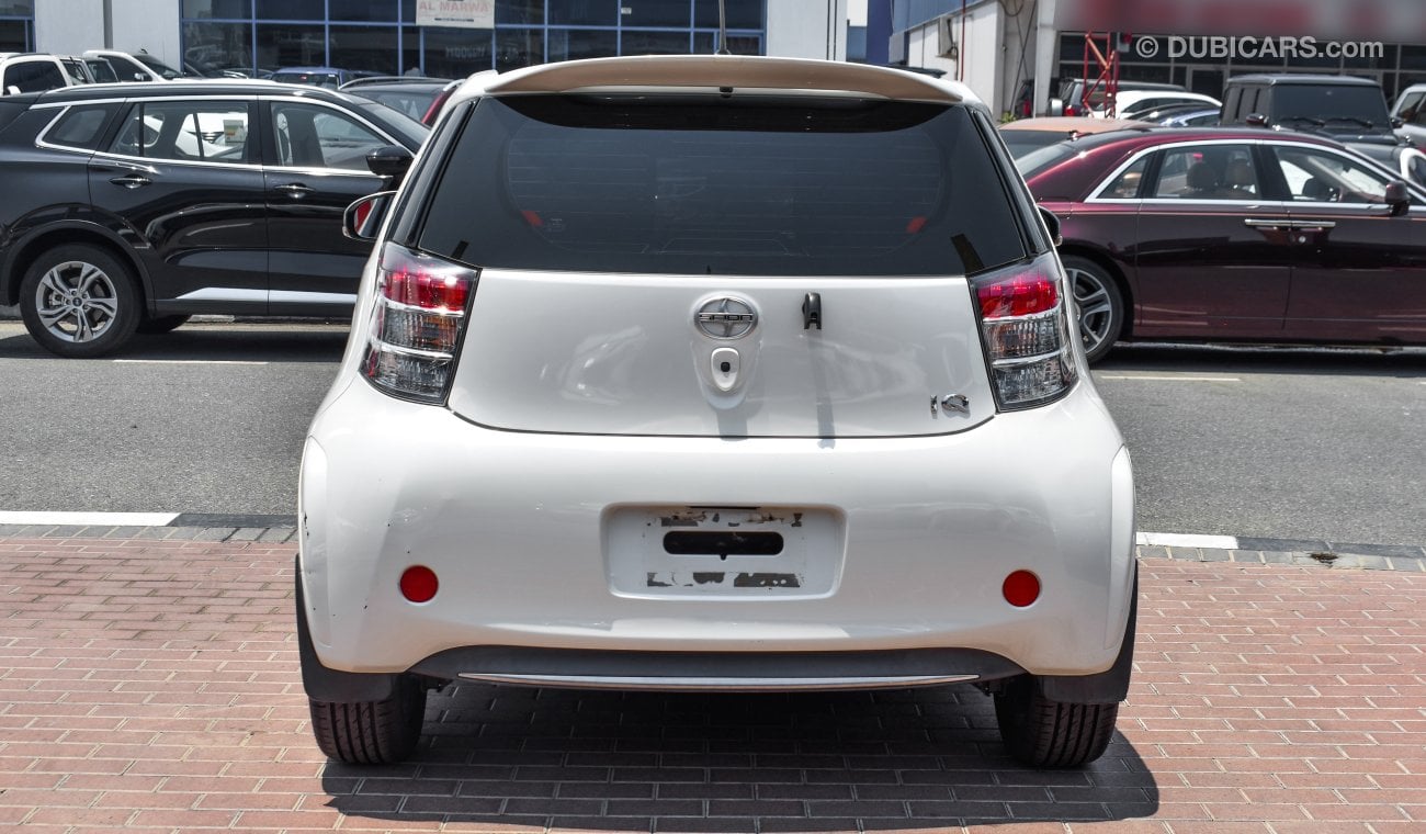 Scion iQ