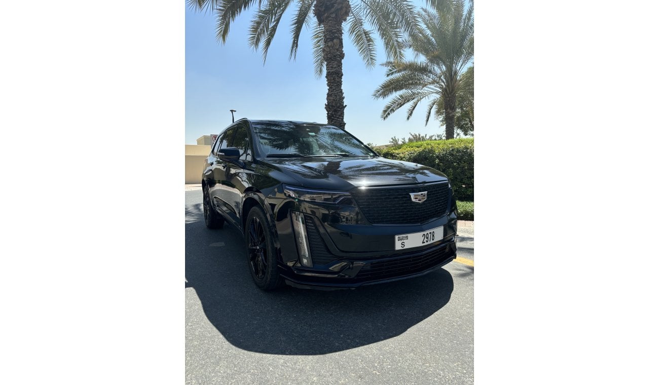 Cadillac XT6 Midnight Edition