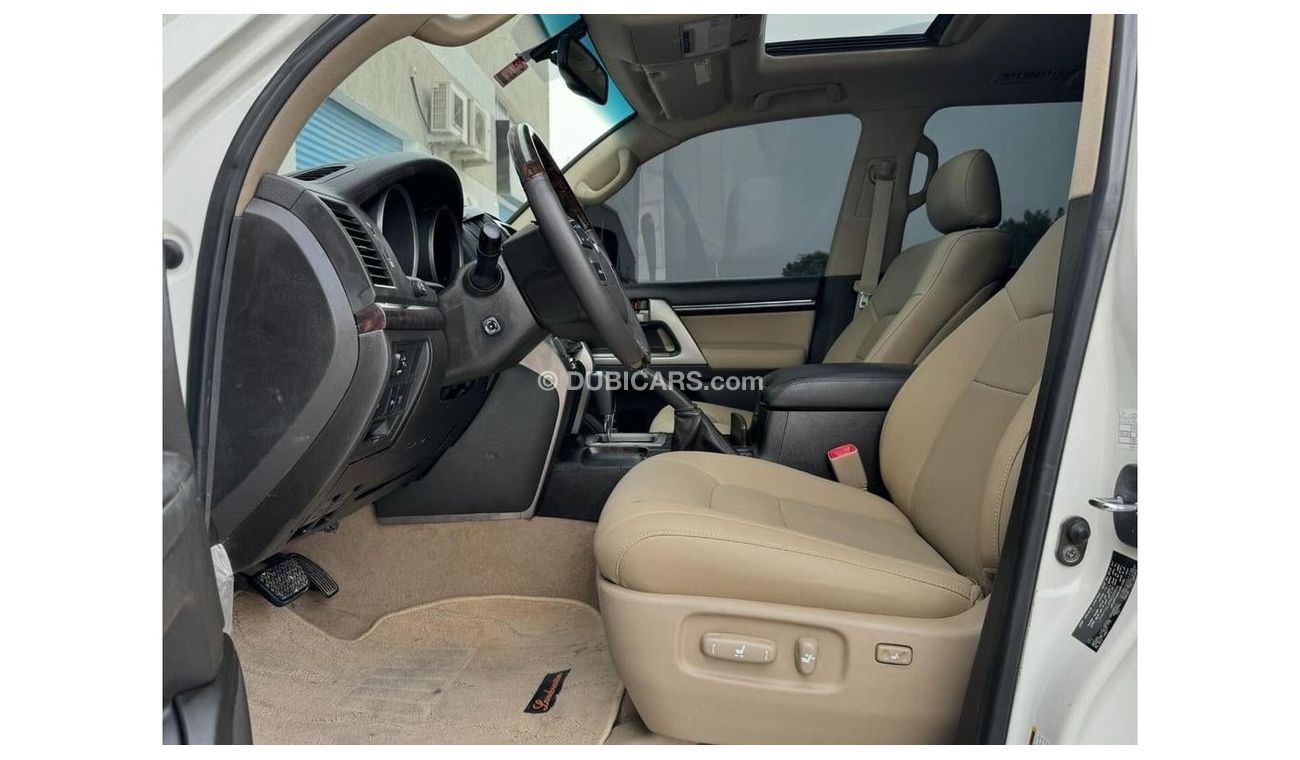 Toyota Land Cruiser تويوتا لاندكروزر VXR V8 خليجي 2009 محول 2015