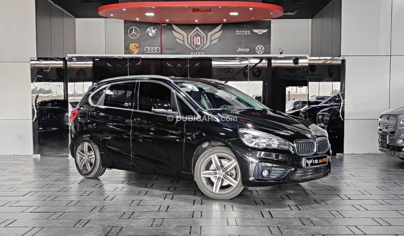 BMW 218i Active Tourer AED 1,999 P.M | 2015 BMW 218i TOURER SPORT | FULL PANORAMIC VIEW | LEATHER | GCC | 1.5