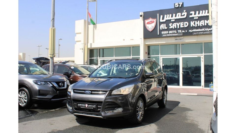 Used Ford Escape Titanium ACCIDENTS FREE - GCC - PERFECT CONDITION ...