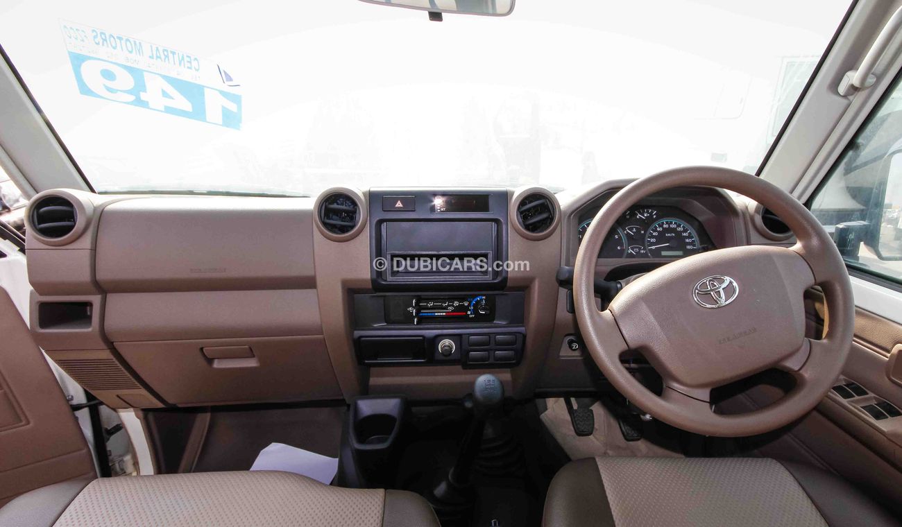 Toyota Land Cruiser Pick Up Right Hand Drive Diesel dual cab 4.2 1HZ diesel brand new