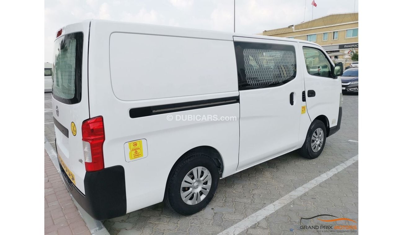 Nissan Urvan Panel Van Std 2.5L M/T (6 Seater)