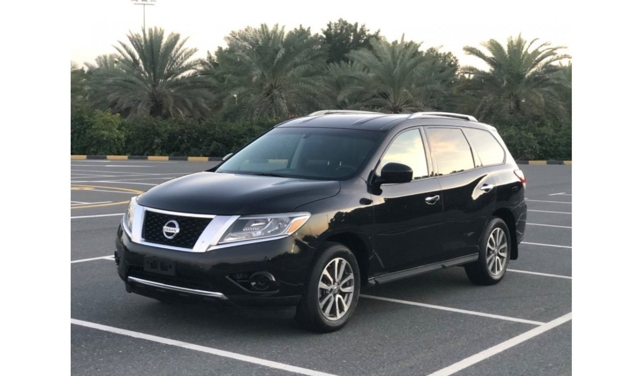 Nissan Pathfinder MODEL 2016 CAR PERFECT CONDITION INSIDE AND OUTSIDE