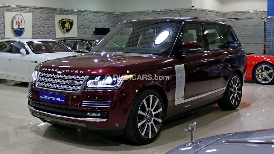 Land Rover Range Rover Vogue SE Supercharged for sale AED 405,000