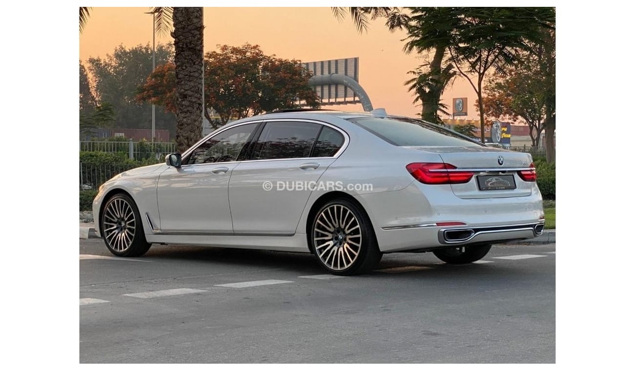 BMW 740Li Exlusive Luxury FULL OPTION - GCC SPECS