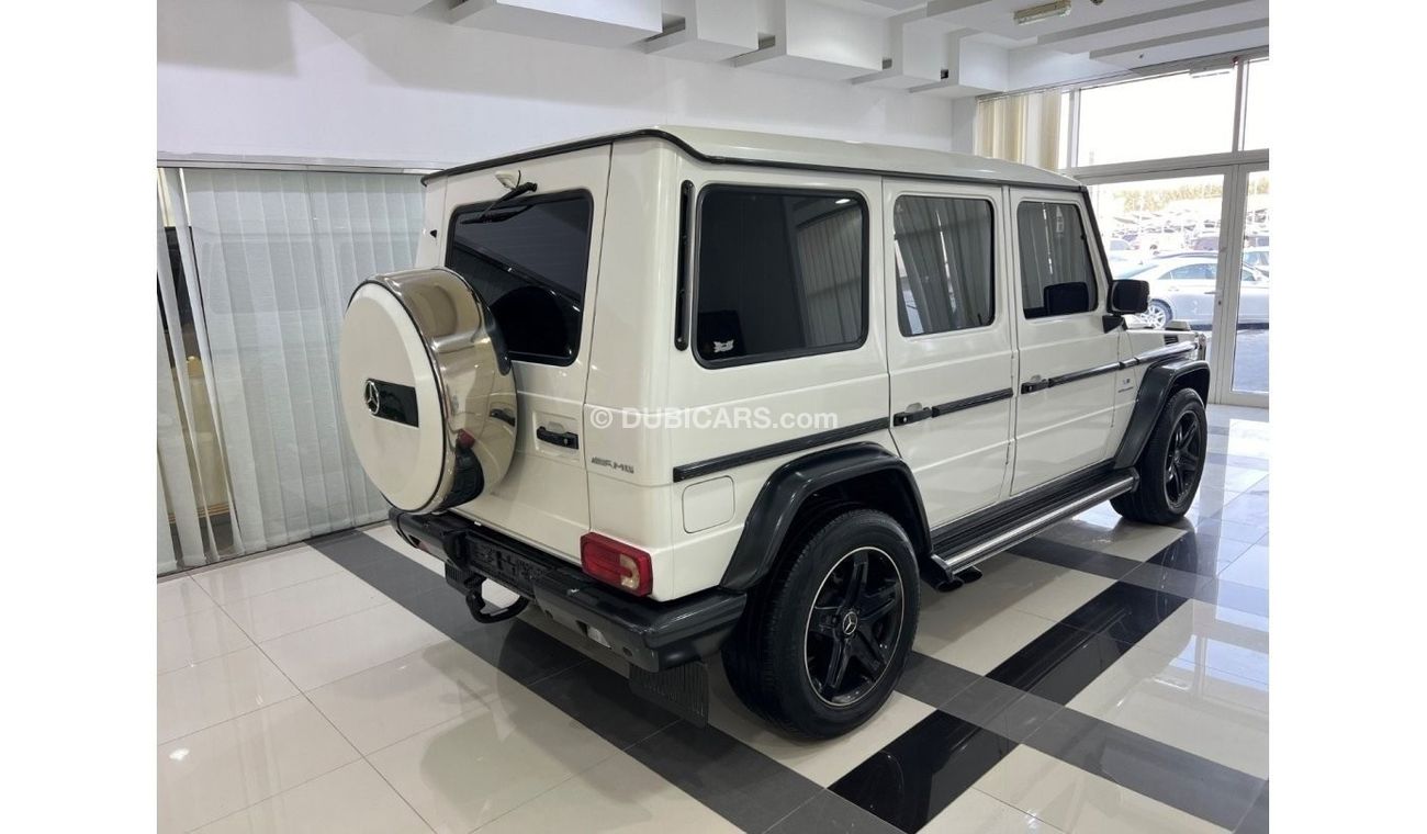 Mercedes-Benz G 55 AMG Mercedes benz G55 MODEL 2011 GCC SPECIFICATIONS