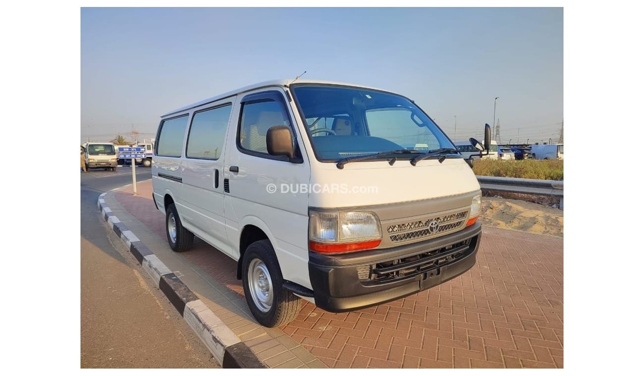 Toyota Hiace LH178-1019372 --2004	WHITE	3000	DIESEL	315413	RHD	MANUAL-Only for Export.