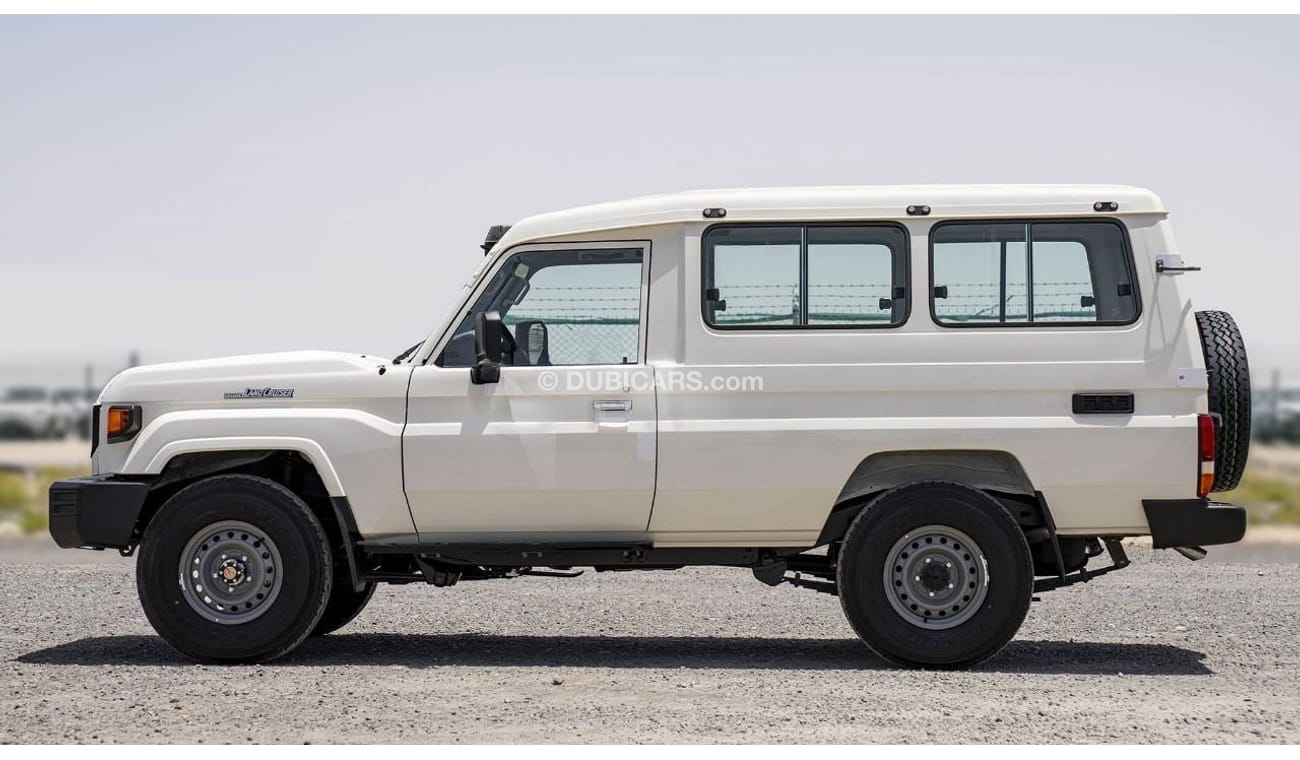 تويوتا لاند كروزر هارد توب Land Cruiser Hard Top 3door 2.8L diesel AT full option MY2024