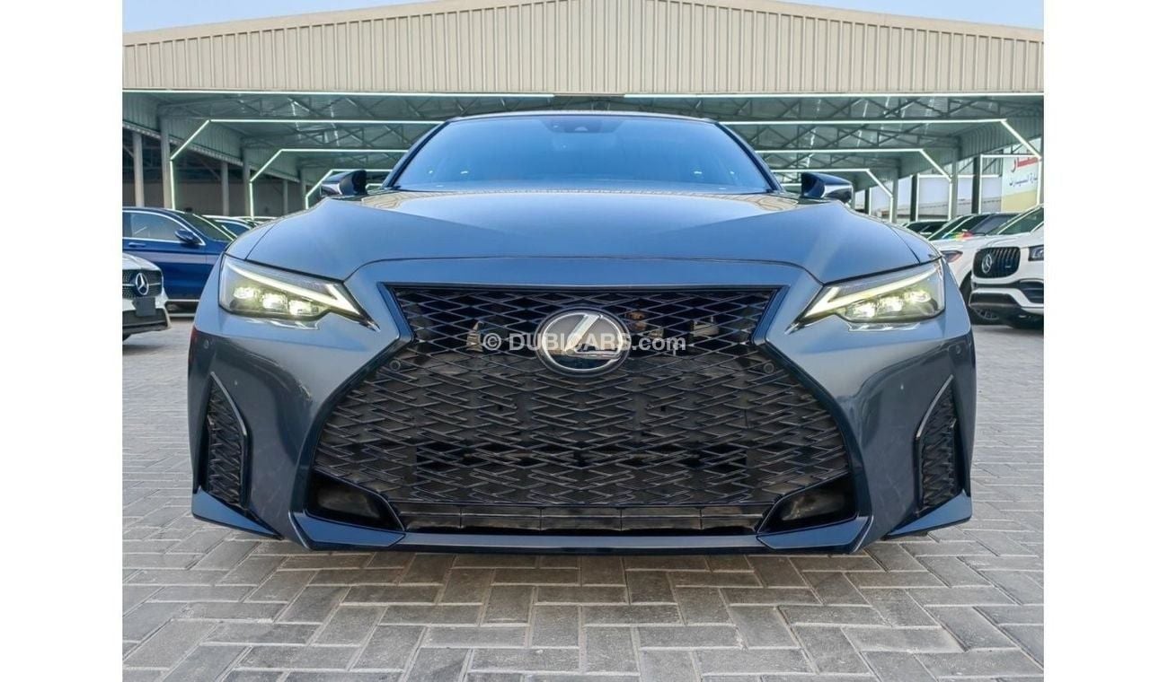 Lexus IS350