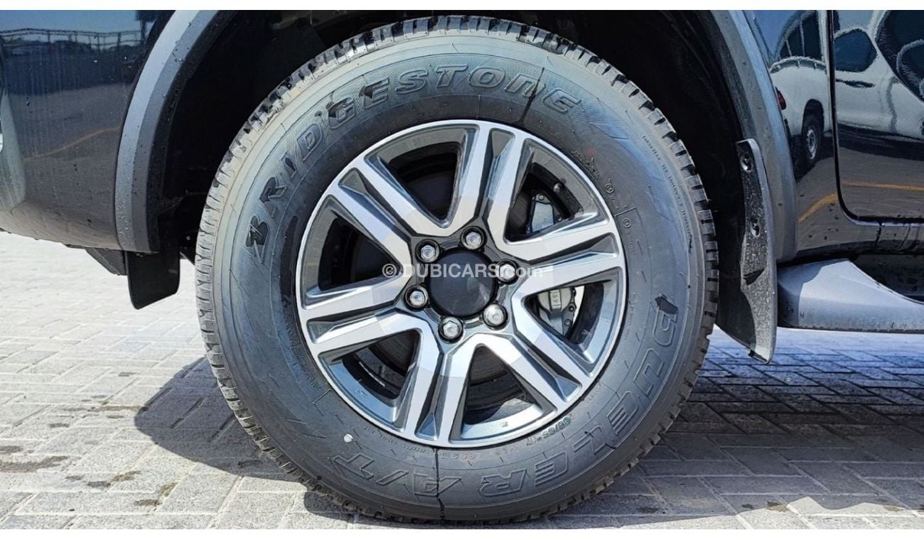 تويوتا فورتونر Toyota Fortuner 2.4L Diesel  4x4 AT 2023