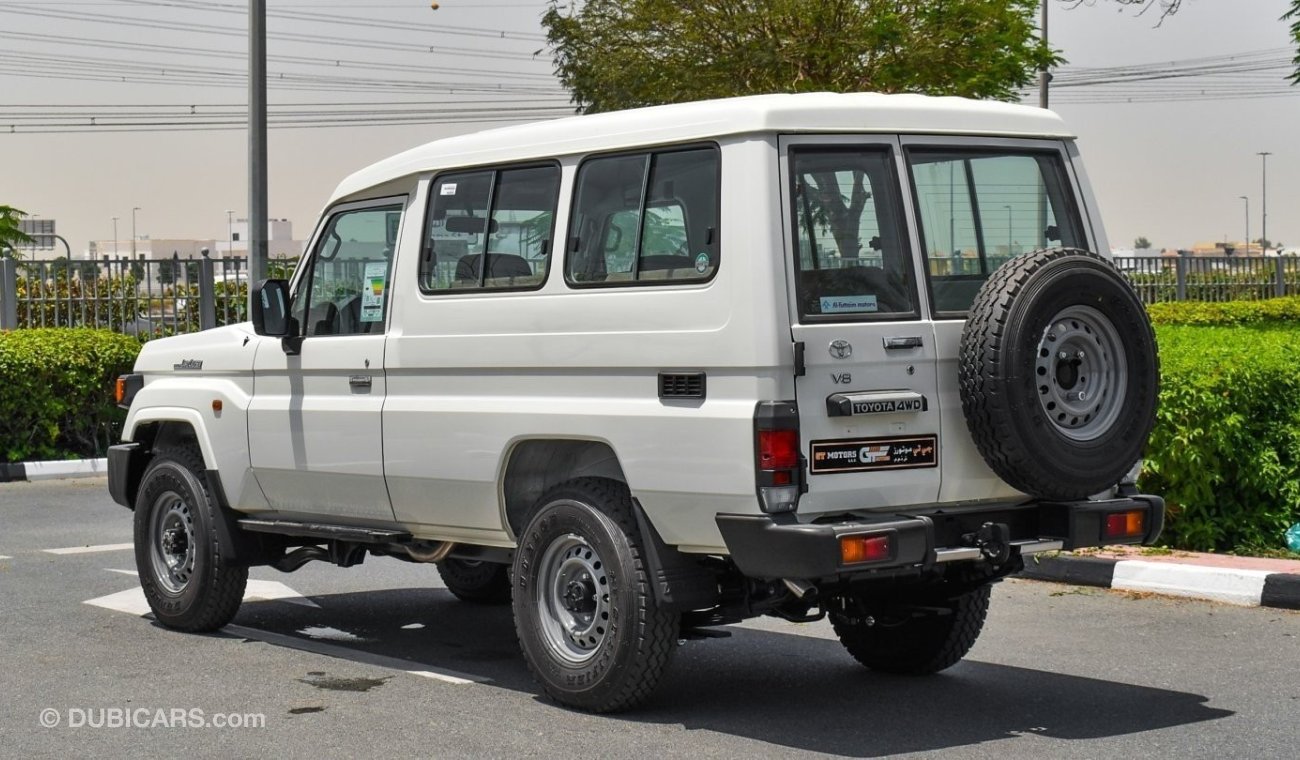 Toyota Land Cruiser Hard Top TOYOTA LC 78 V8 4.5L Diesel MANUAL GCC