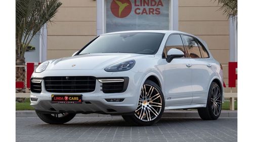 بورش كايان GTS 3.6L Porsche Cayenne GTS 2016 GCC under Warranty with Flexible Down-Payment.