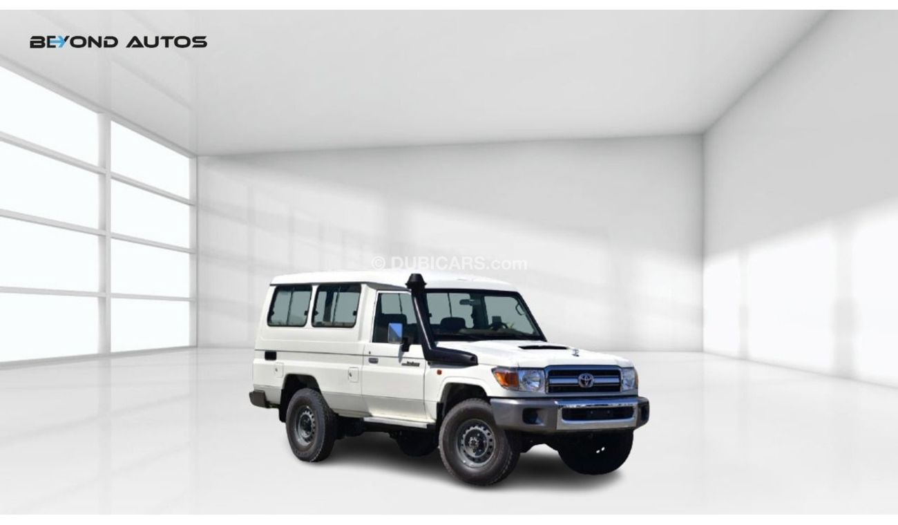 Toyota Land Cruiser Hard Top LC78 4.5L Turbo Diesel V8 9 Seat 3 Doors Manual Windows Model 2022 OMAN SPECS