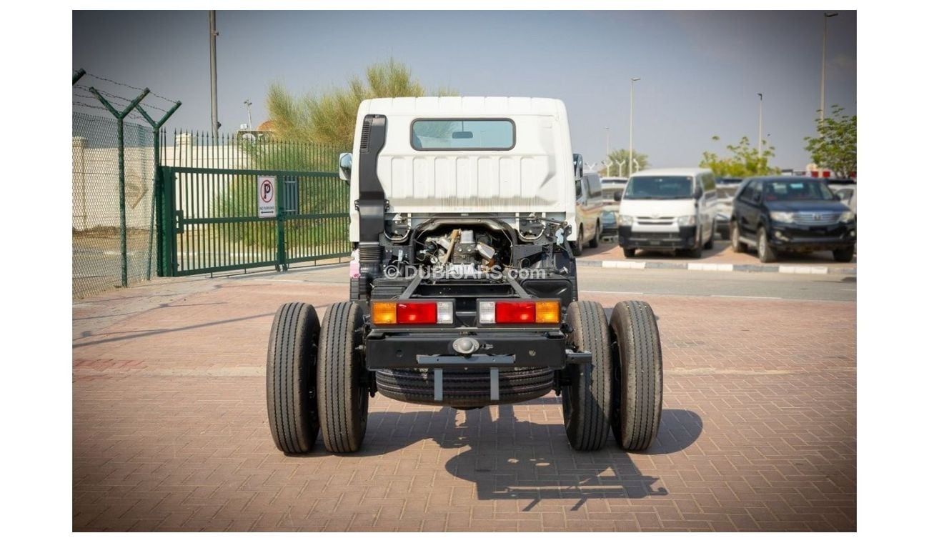 ميتسوبيشي كانتر Fuso 4.2L M/T 4x2 Diesel Long Chassis | 100L Fuel Tank | POWER STEERING | 2023