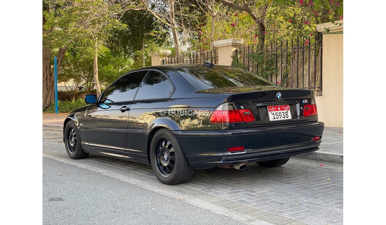 بي أم دبليو 318i E46 Manual Japanese Spec Black on Black