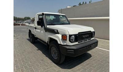 تويوتا لاند كروزر بيك آب Toyota Land Cruiser Pick Up 4.0L Single Cab 2024