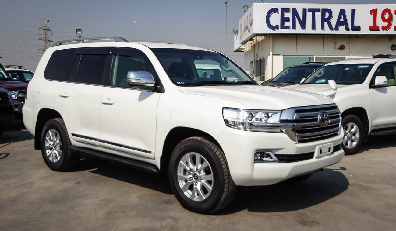 Toyota Land Cruiser V8 White Petrol Right Hand Drive