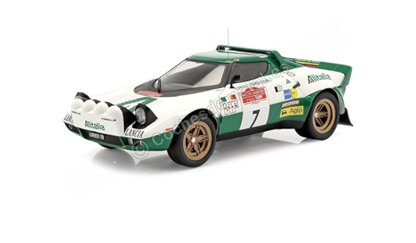 Lancia Stratos cover - Front Left Angled