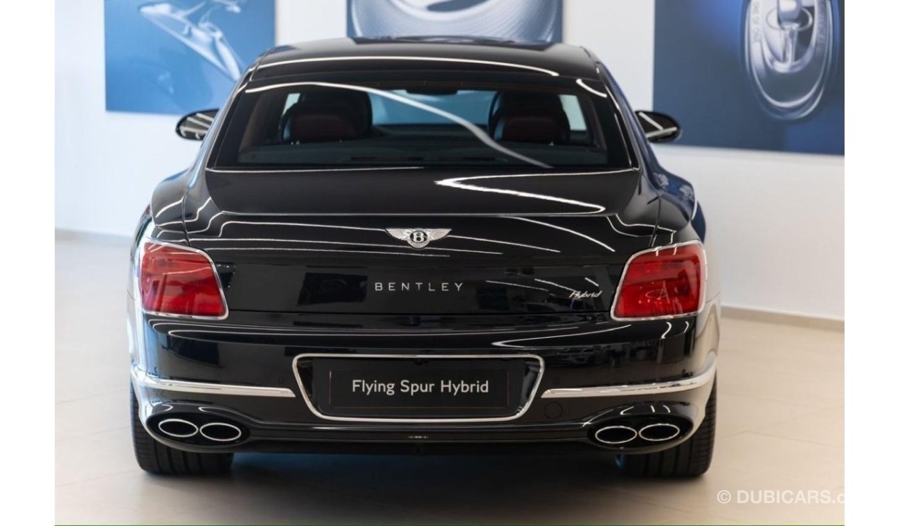 Bentley Flying Spur BENTLEY FLYING SPUR AZURE 2023 GCC HYBRID V6 PETROL