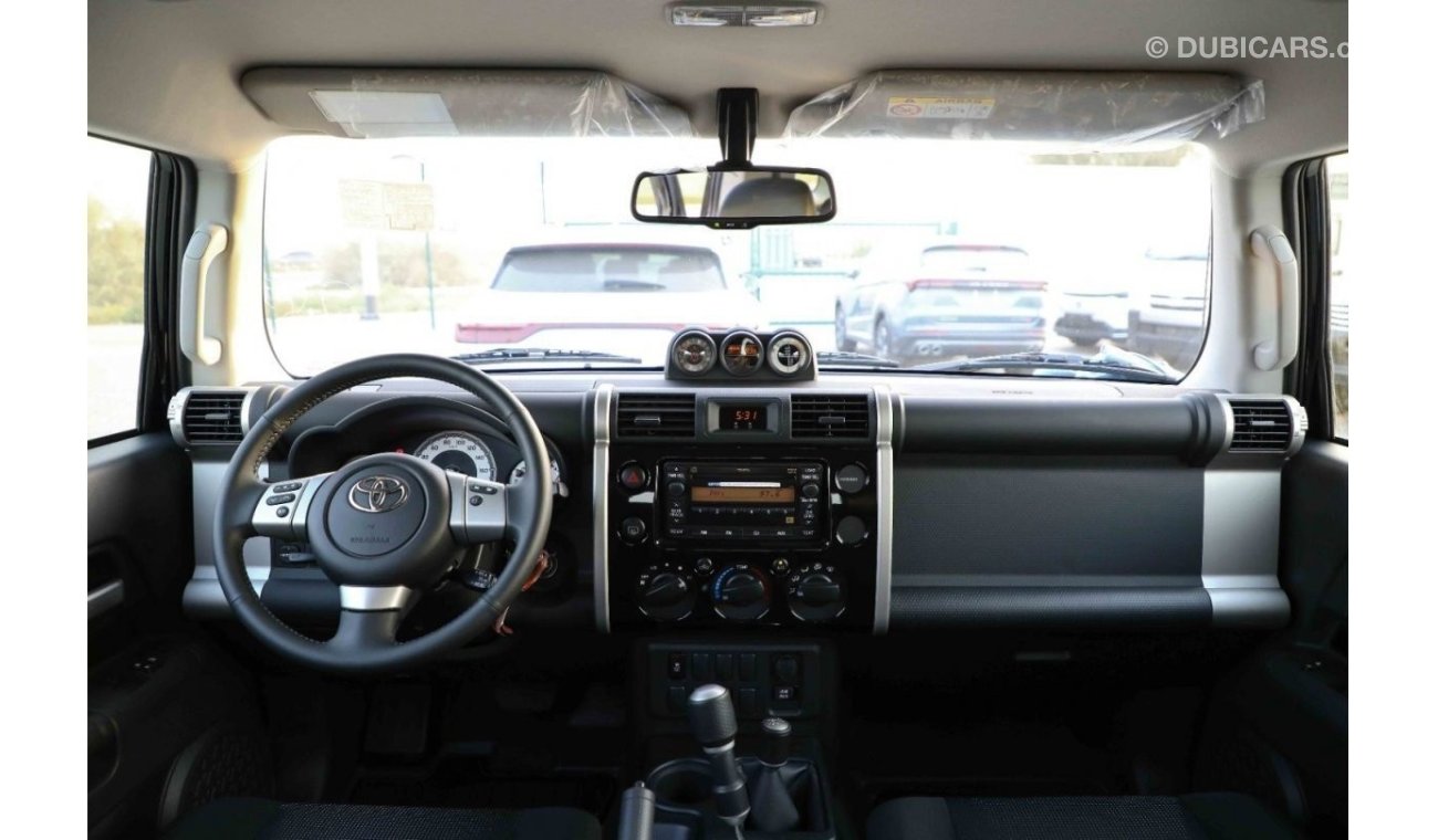 Toyota FJ Cruiser 2023 Toyota FJ Cruiser 4.0 JBL - Black inside Black | Export Only