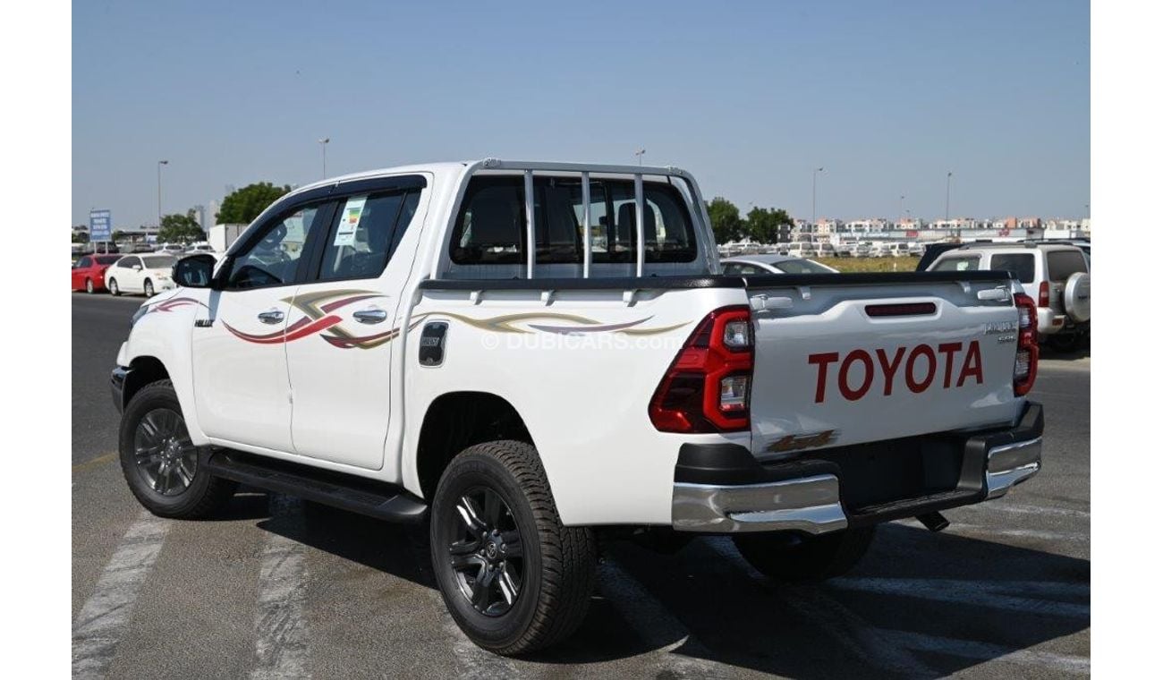 تويوتا هيلوكس 2025 TOYOTA HILUX DOUBLE CAB SR5 2.7L PETROL 4WD 5-SEAT AUTOMATIC