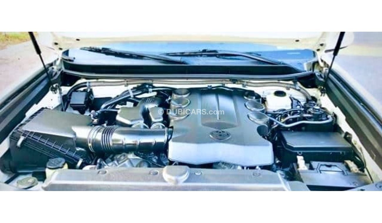 تويوتا برادو 2015 LHD V6 Petrol Engine Top Of The Range