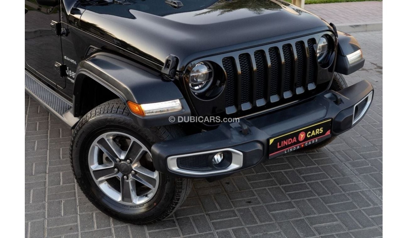 Jeep Wrangler Unlimited Sahara 3.6L Jeep Wrangler Unlimited Sahara 2019 GCC (LOWEST MILEAGE) under Warranty with F