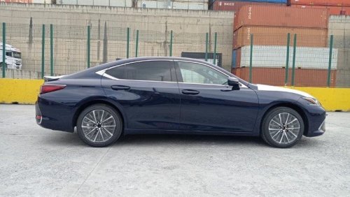 Lexus ES 300 h radar, seat heater, big screen, export only 2024 Euro specs