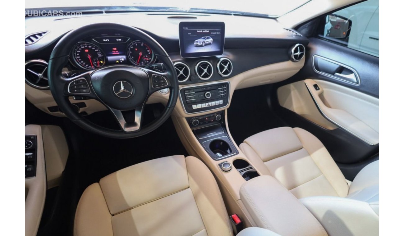 Mercedes-Benz GLA 220 Std Mercedes-Benz GLA220 2019 GCC under Warranty with Flexible Down-Payment.