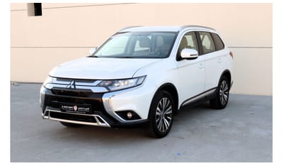 Mitsubishi Outlander GLX Basic ACCIDENTS FREE - GCC - ORGINAL PAINT - 5 STR - 4WD - PERFECT CONDITION INSIDE OUT