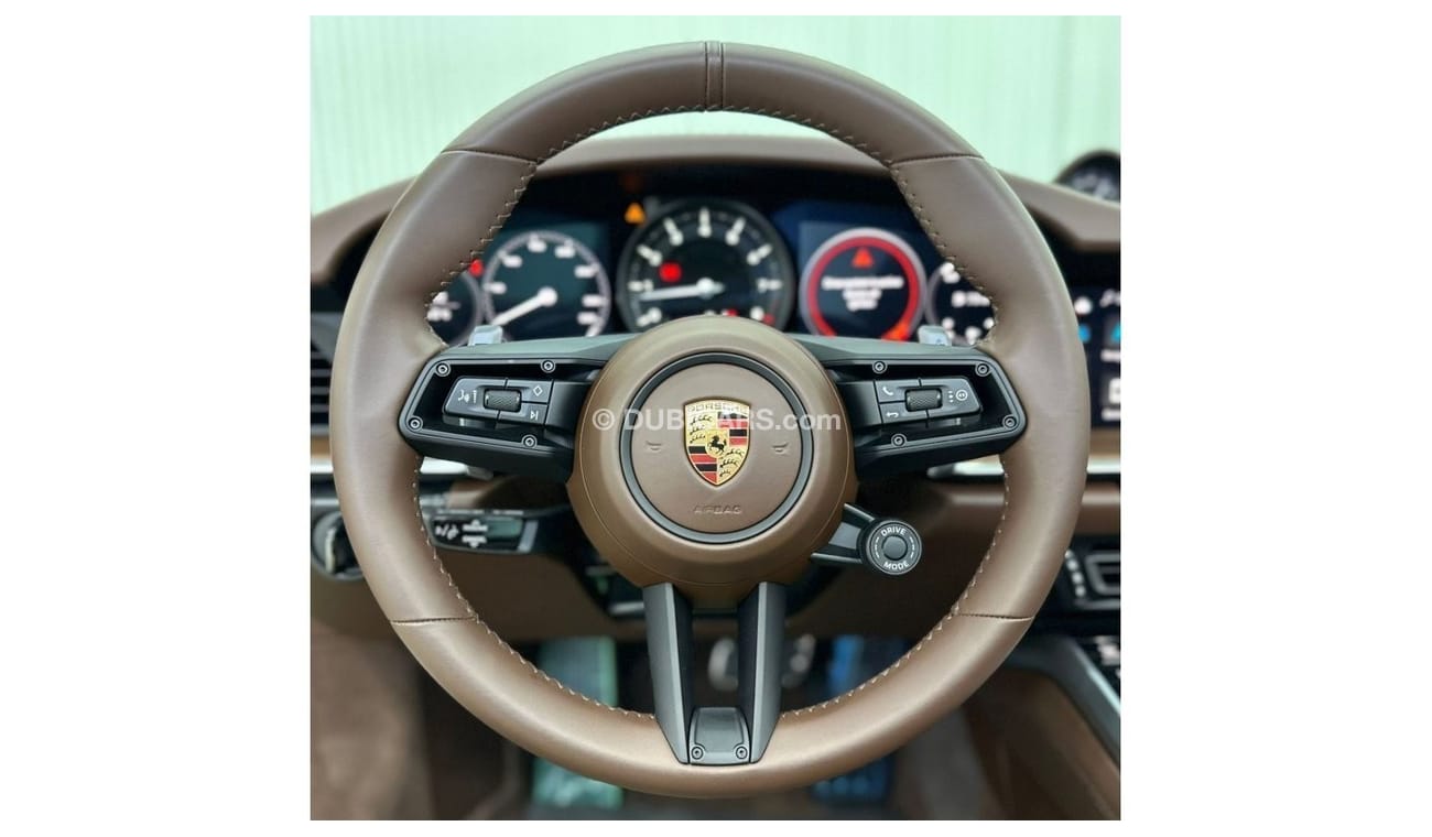 بورش 911 2022 Porsche 911 Targa 4, Porsche Warranty Valid, Porsche Full Service History, GCC