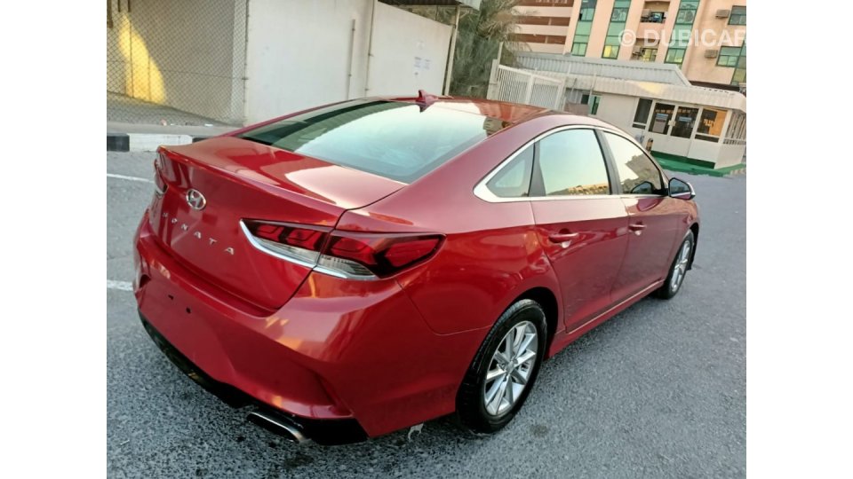 Used Std Hyundai Sonata SE 2018 for sale in Dubai - 653706