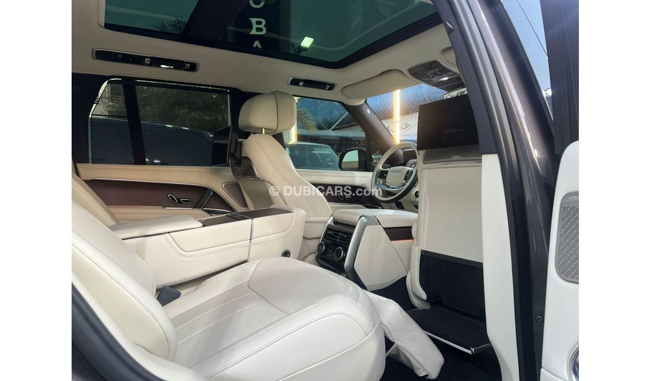 لاند روفر رينج روفر RANGE ROVER AUTOBIOGRAPHY V8 P530 MODEL 2022 KM 40000 GCC SPECS NO ACCIDETN NO PAINT UNDER WARRANTY