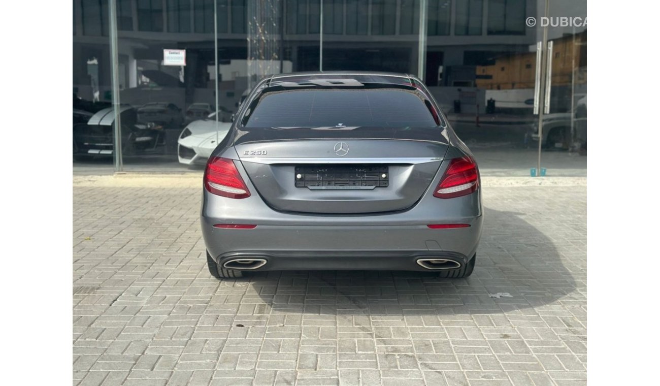 Mercedes-Benz E 250