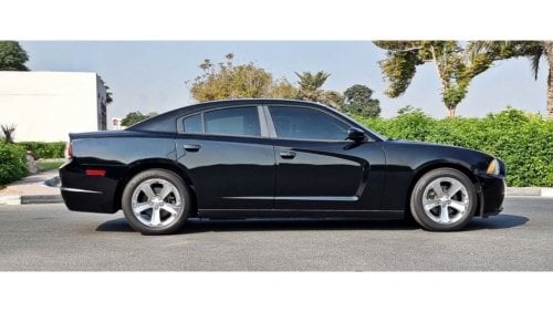 Dodge Charger SXT-3.6L-V6_2012-Full Option-Perfect condition