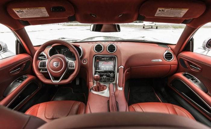 دودج فايبر interior - Cockpit