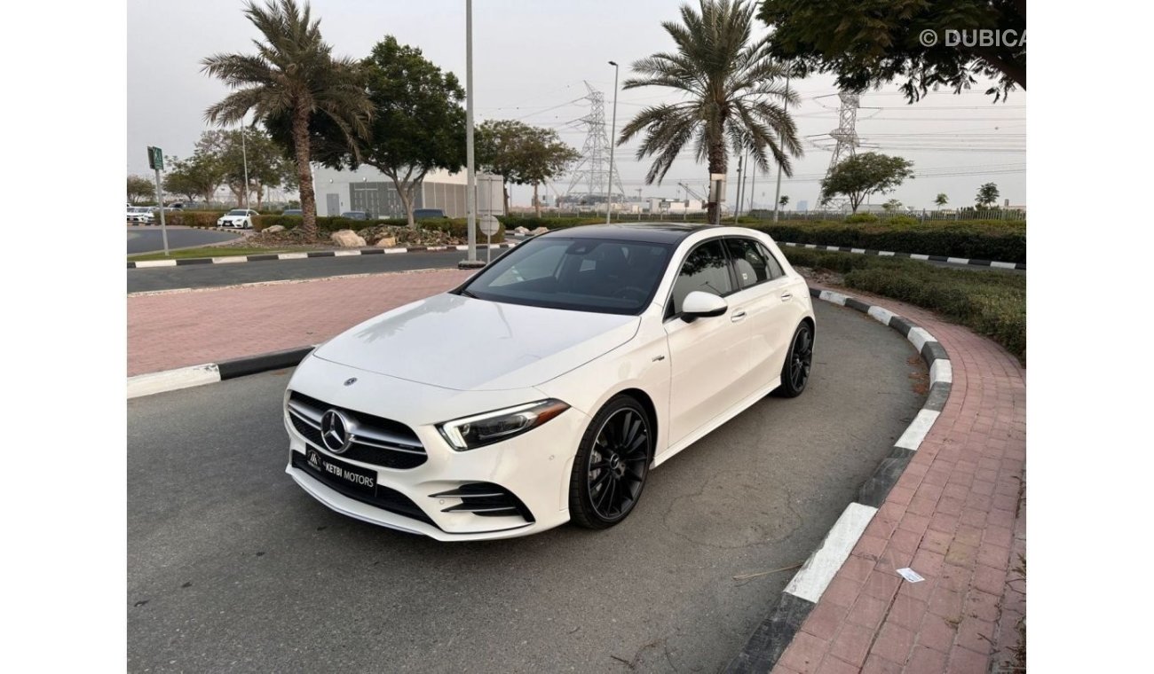 Mercedes-Benz A 35 AMG Premium A35 AMG 2 L 306 HP PETROL