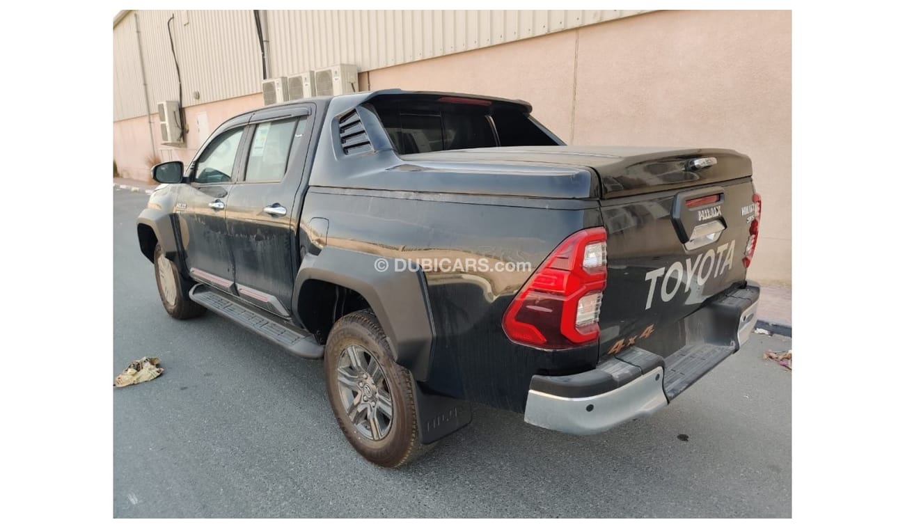 تويوتا هيلوكس 2023 Toyota Hilux SR5 VX (TRD) 4.0L V6 Petrol A/T 4WD with New GR-Style Body Kit