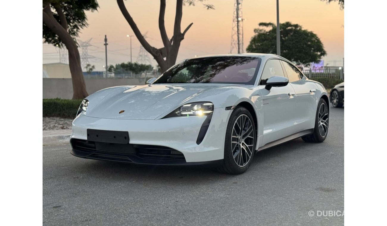 بورش تايكان BRAND NEW 2023 GCC SPEC UNDER WARRANTY